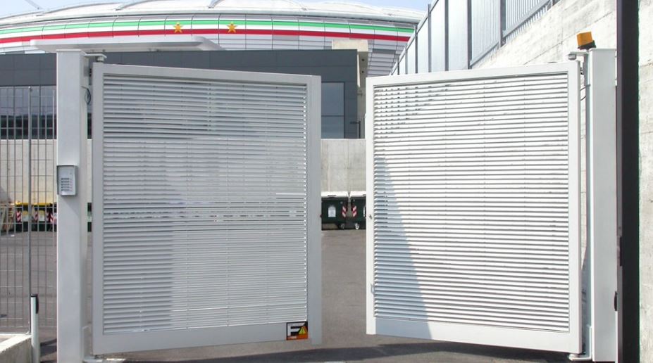 pronto intervento Assa Abloy porta automatica con antipanico Torino